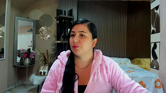 BBWLuxuryMuse online show from 6, 5, 2026