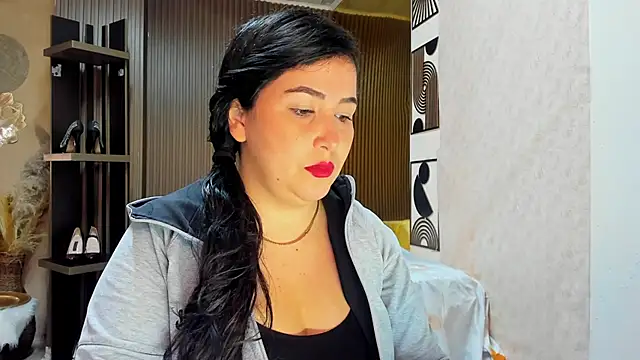 BBWLuxuryMuse online show from 15, 5, 2026