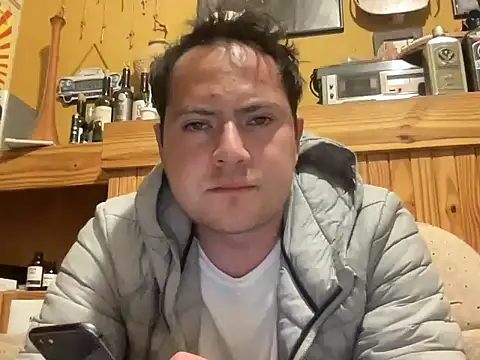 Snapshot of alecsgzz chatting on 14, 5, 2026 alecsgzz online show from 14, 5, 2026