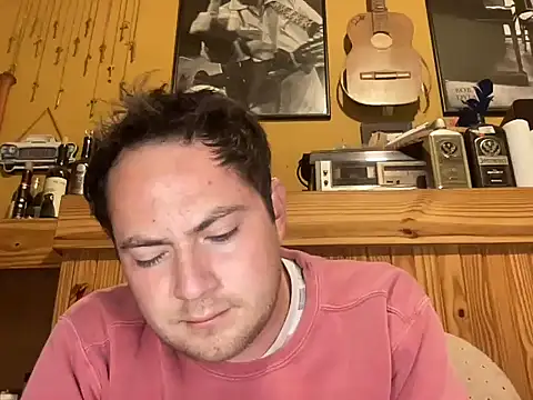 Snapshot of alecsgzz chatting on 16, 5, 2026 alecsgzz online show from 16, 5, 2026