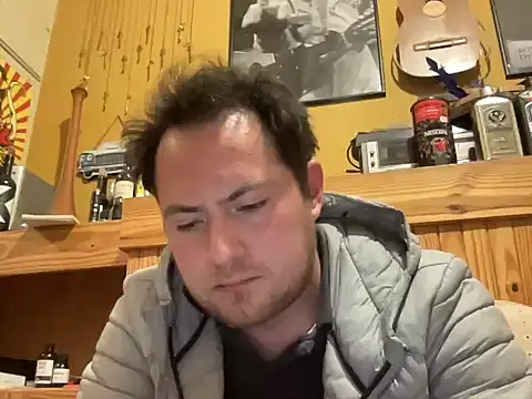 Snapshot of alecsgzz chatting on 23, 5, 2026 alecsgzz online show from 23, 5, 2026