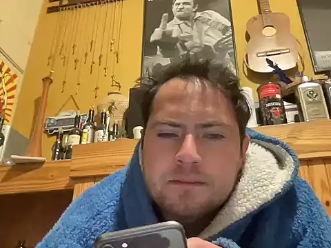 Snapshot of alecsgzz chatting on 27, 5, 2026 alecsgzz online show from 27, 5, 2026