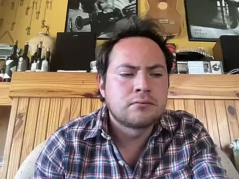 Snapshot of alecsgzz chatting on 17, 7, 2026 alecsgzz online show from 17, 7, 2026