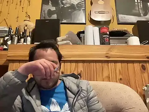 Snapshot of alecsgzz chatting on 28, 7, 2026 alecsgzz online show from 28, 7, 2026