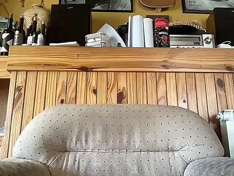 Snapshot of alecsgzz chatting on 8, 8, 2026 alecsgzz online show from 8, 8, 2026