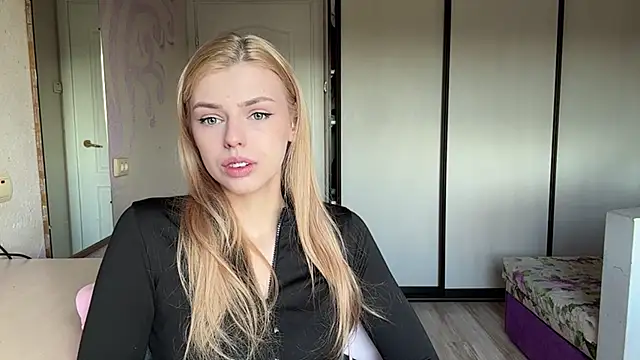Snapshot of ScarlettRosy chatting on 29, 5, 2026 ScarlettRosy online show from 29, 5, 2026
