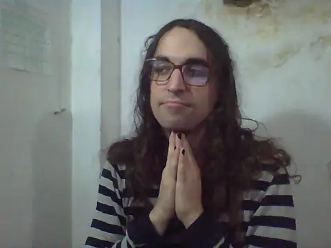 Snapshot of LaCuerva chatting on 27, 5, 2026 LaCuerva online show from 27, 5, 2026