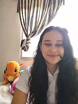 Snapshot of L0lita_Emi12 chatting on 16, 6, 2026 L0lita Emi12 online show from 16, 6, 2026