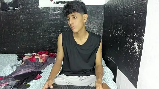 Snapshot of santos_dx chatting on 18, 5, 2026 santos dx online show from 18, 5, 2026