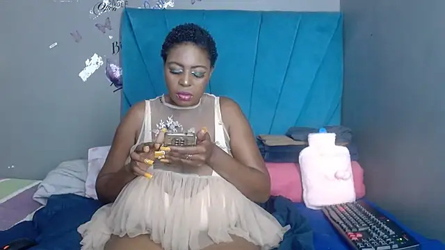 Bustyboobs1986xXx online show from 8, 6, 2026