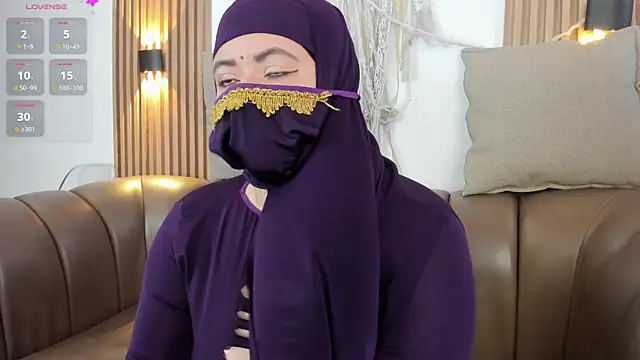 Snapshot of yasmin_dina chatting on 26, 5, 2026 yasmin dina online show from 26, 5, 2026