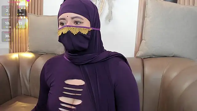 Snapshot of yasmin_dina chatting on 30, 5, 2026 yasmin dina online show from 30, 5, 2026