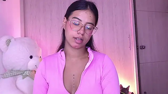 Raven stonee01 online show from 22, 7, 2026