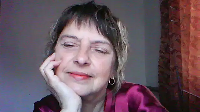 ElizabethGorden online show from 5, 5, 2026