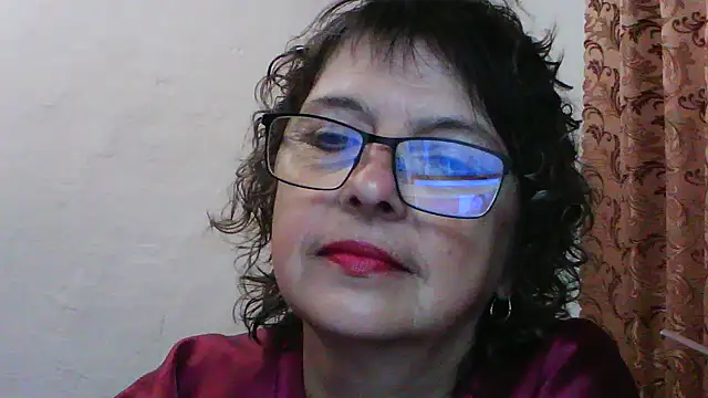 ElizabethGorden online show from 7, 6, 2026