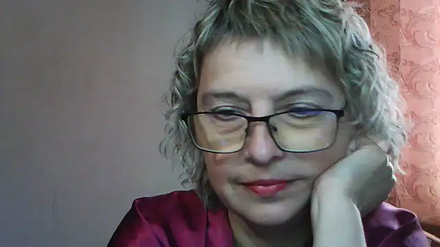 ElizabethGorden online show from 15, 6, 2026