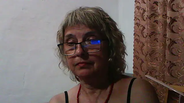 ElizabethGorden online show from 16, 7, 2026