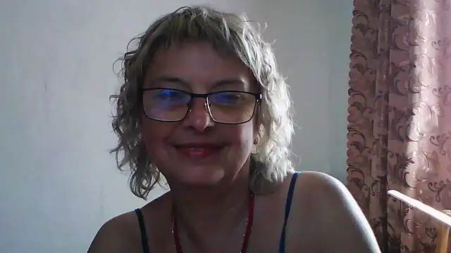 ElizabethGorden online show from 17, 7, 2026