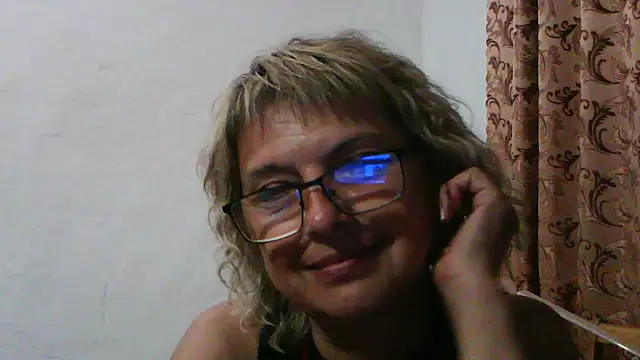 ElizabethGorden online show from 19, 7, 2026