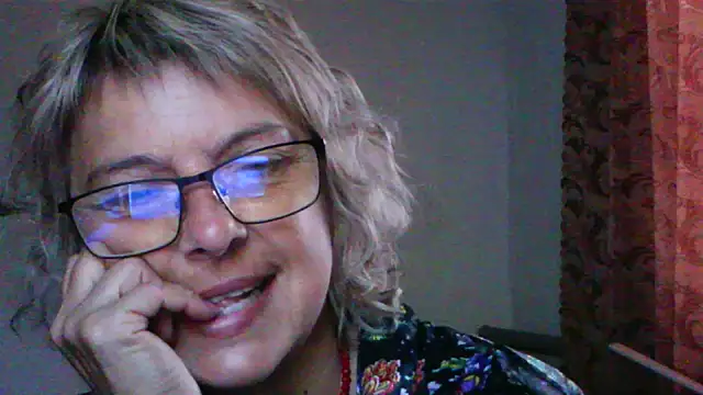 ElizabethGorden online show from 23, 7, 2026