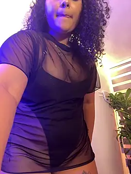 Snapshot of Abril-Ricci chatting on 11, 6, 2026 Abril-Ricci online show from 11, 6, 2026