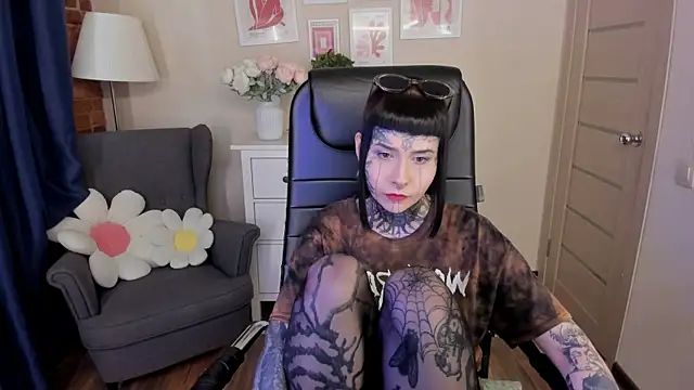 Snapshot of Bloood__Mary chatting on 19, 6, 2026 Bloood Mary online show from 19, 6, 2026