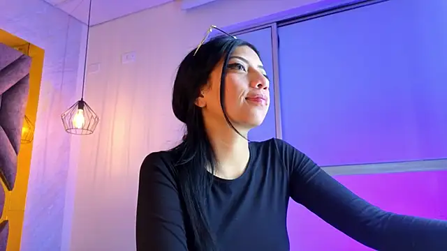 Snapshot of Ey_Im_simone_ chatting on 17, 6, 2026 Ey Im simone online show from 17, 6, 2026
