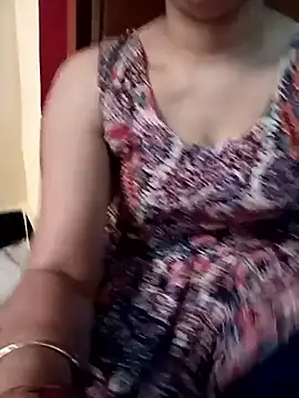 Snapshot of Life_Of_Diya chatting on 11, 5, 2026 Life Of Diya online show from 11, 5, 2026
