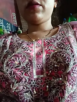 Snapshot of Life_Of_Diya chatting on 8, 6, 2026 Life Of Diya online show from 8, 6, 2026