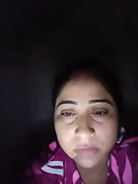 Snapshot of Life_Of_Diya chatting on 17, 6, 2026 Life Of Diya online show from 17, 6, 2026