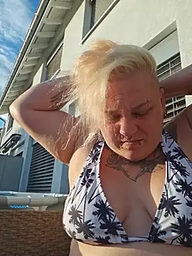 Lady Peggi online show from 6, 7, 2026