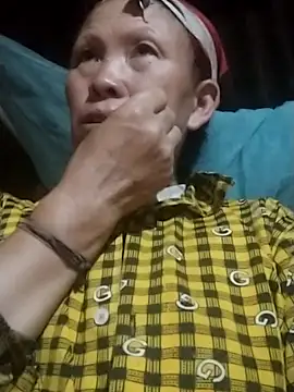 Snapshot of yeuanh1 chatting on 14, 5, 2026 yeuanh1 online show from 14, 5, 2026