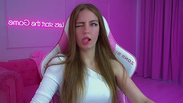SofiaSarvains online show from 6, 7, 2026