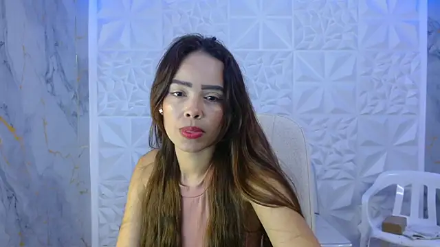 Snapshot of naomis_36 chatting on 11, 5, 2026 naomis 36 online show from 11, 5, 2026