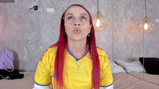 Snapshot of thalira_angels chatting on 7, 7, 2026 thalira angels online show from 7, 7, 2026