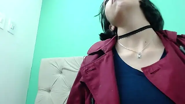 amoremerchmar online show from 2, 6, 2026