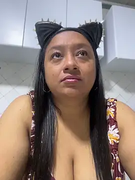 Rachell Carter online show from 7, 5, 2026
