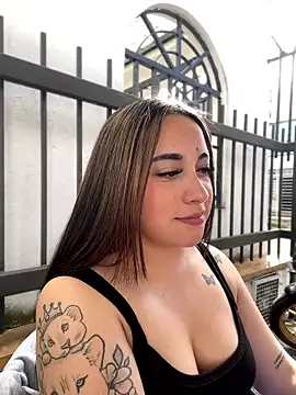 Snapshot of IvySanchez_Pinkk chatting on 15, 5, 2026 IvySanchez Pinkk online show from 15, 5, 2026
