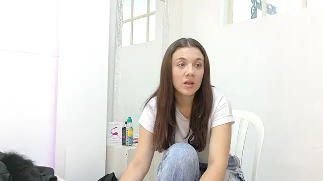 Snapshot of Katia_Rose23 chatting on 18, 6, 2026 Katia Rose23 online show from 18, 6, 2026