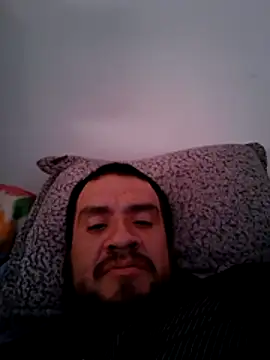 Snapshot of Almircorral2211 chatting on 23, 6, 2026 Almircorral2211 online show from 23, 6, 2026