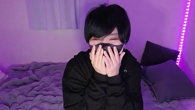 boyishmikuri online show from 2, 7, 2026