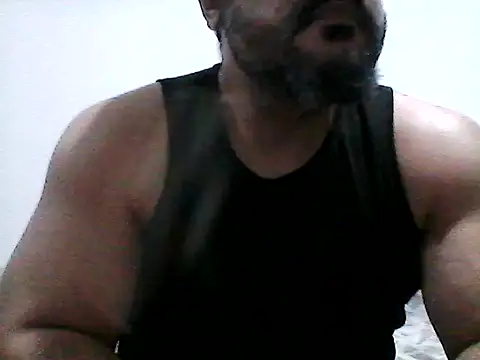 Snapshot of stallony chatting on 11, 6, 2026 stallony online show from 11, 6, 2026