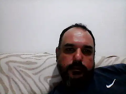 Snapshot of stallony chatting on 9, 8, 2026 stallony online show from 9, 8, 2026