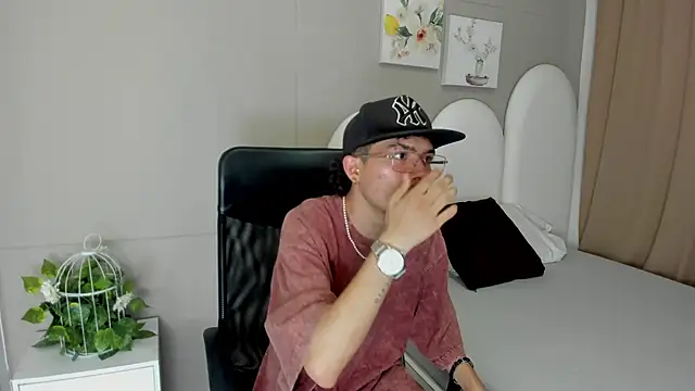 Snapshot of jake_miller__ chatting on 26, 5, 2026 jake miller online show from 26, 5, 2026