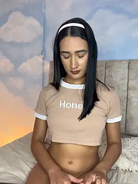 Nikirouse online show from 15, 5, 2026