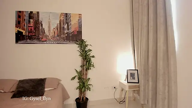 Snapshot of Gysel_flynn chatting on 30, 5, 2026 Gysel flynn online show from 30, 5, 2026