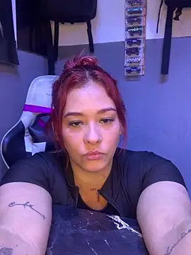 Paola3332 online show from 10, 5, 2026