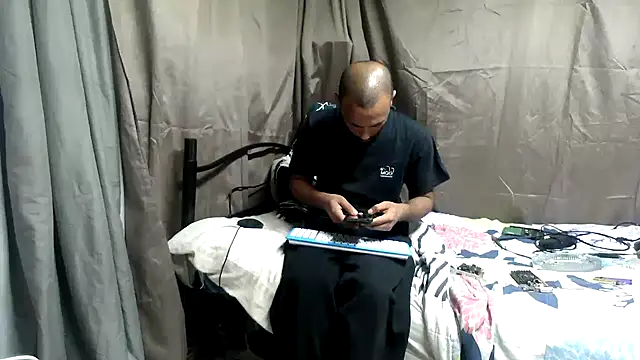 Camodick online show from 7, 4, 2026