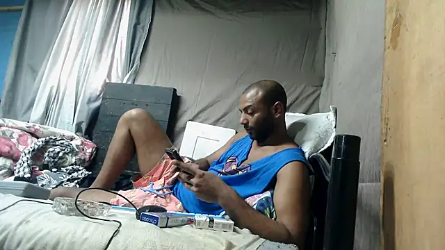 Snapshot of Camodick chatting on 20, 5, 2026 Camodick online show from 20, 5, 2026