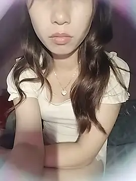 Snapshot of Miru_SEXYY chatting on 4, 6, 2026 Miru SEXYY online show from 4, 6, 2026